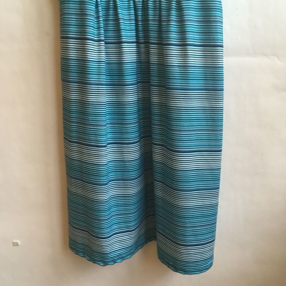 TEHAMA STRIPED SPORT DRESS - Picture 2 of 7